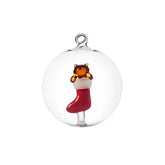Palla di Natale Tabby Cat Ichendorf Milano con gatto nella calza rossa in vetro