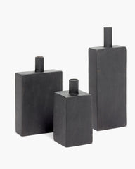 Vaso Moro in Metallo Nero H17 Cm – Design Antonino Sciortino per Serax