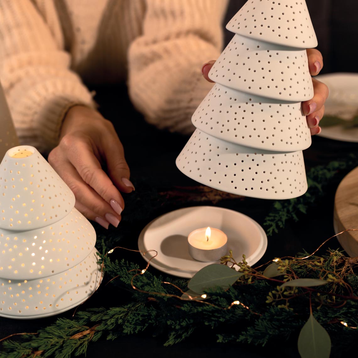 Porta Tealight Albero di Natale in Ceramica Bianca Satinata H21,5 - 4990748